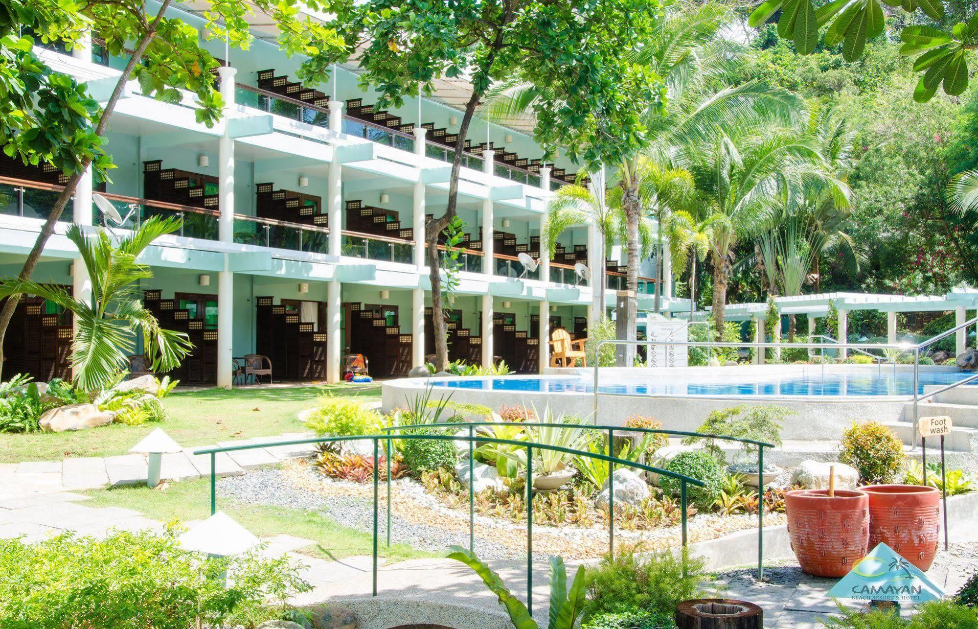 Subic Bay Camayan Beach Resort Hotel מראה חיצוני תמונה